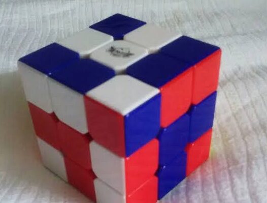 Arrow pattern in rubik cube 